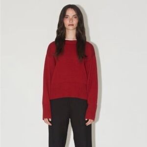 Uncle Studios The Jumper in size Large